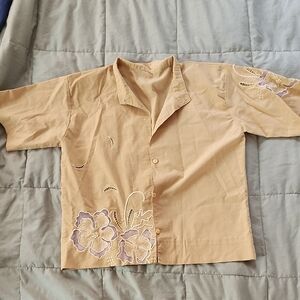 Floral Embroidered Short Sleeve Shirt